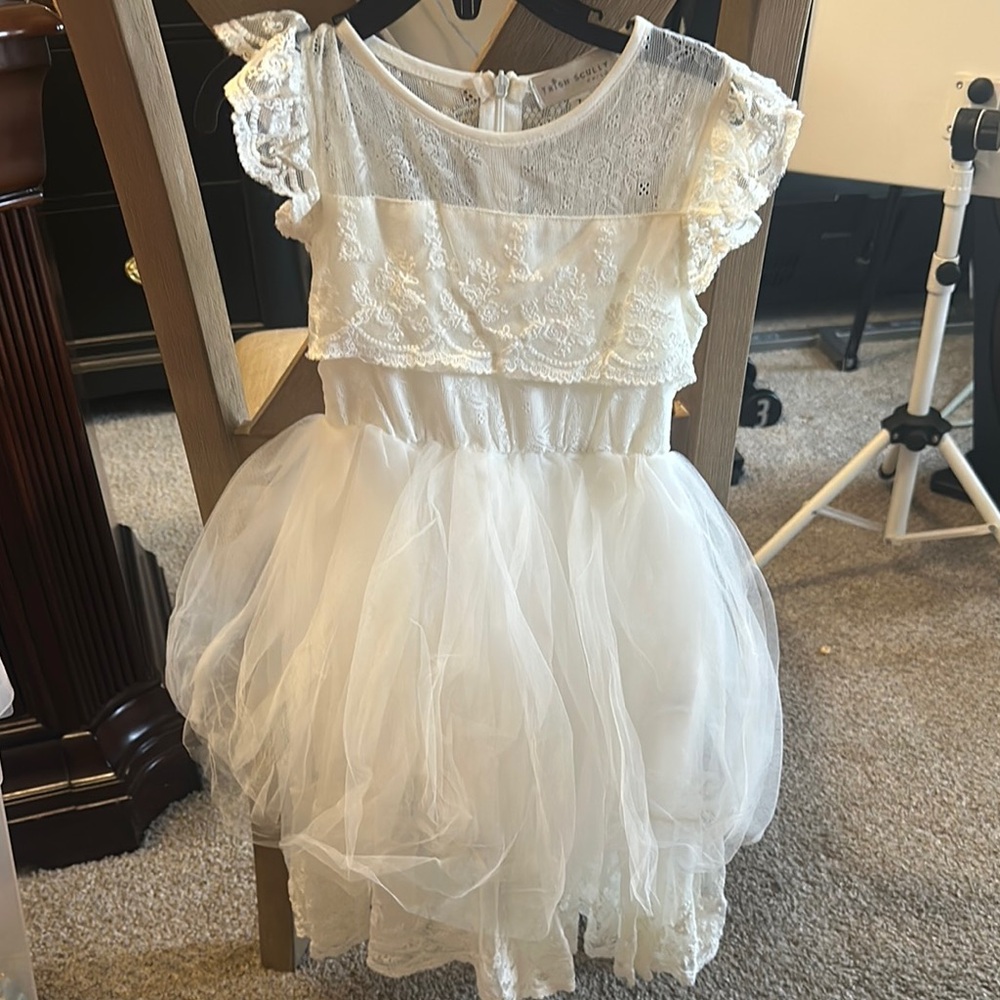 Elegant White Lace Kids Formal Dress